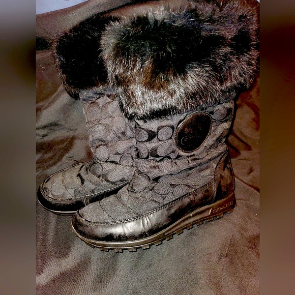 Coach Womens Black Signature Logo Print Joyous Fur Cuff Winter Boots size 7b - Picture 4 of 7